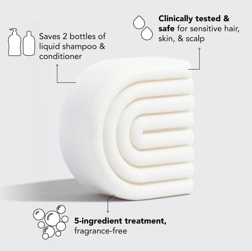 2-i-1 leave-in balsam & shave bar til sensitiv hud. Fugter, plejer og beskytter hår og hud. Duftfri, vegansk & zero-waste.