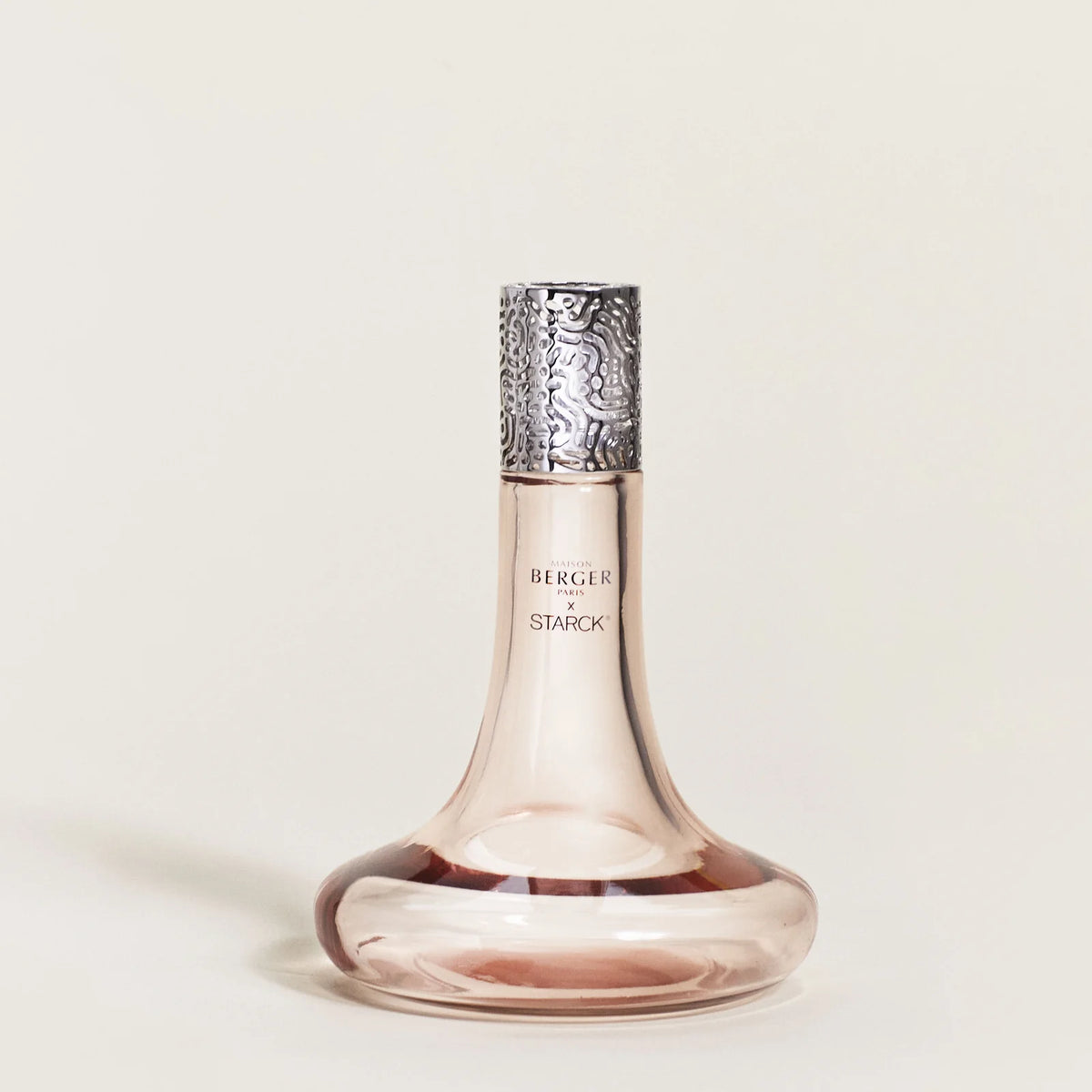 Maison Berger x Philippe Starck Peau de Soie duftlampe – et sofistikeret katalytisk duftlampe-sæt, hvor laboratorieinspireret design, effektiv luftrensning og en silkeagtig, sensuel duft smelter sammen