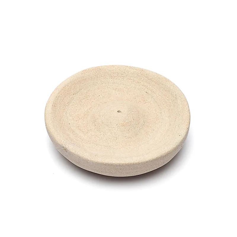 Rund sandstens holder til røgelsespinde med naturlig finish