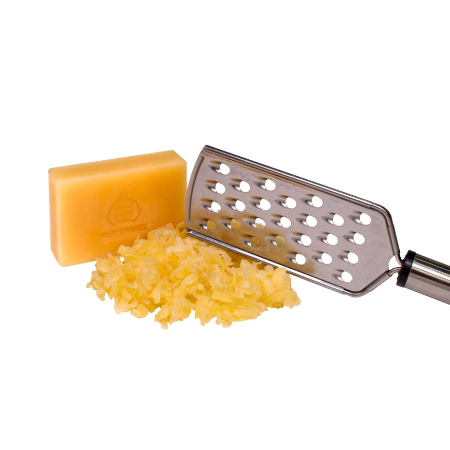 Bivoks blok og revet bivoks til produktion af naturlige bivoks wraps