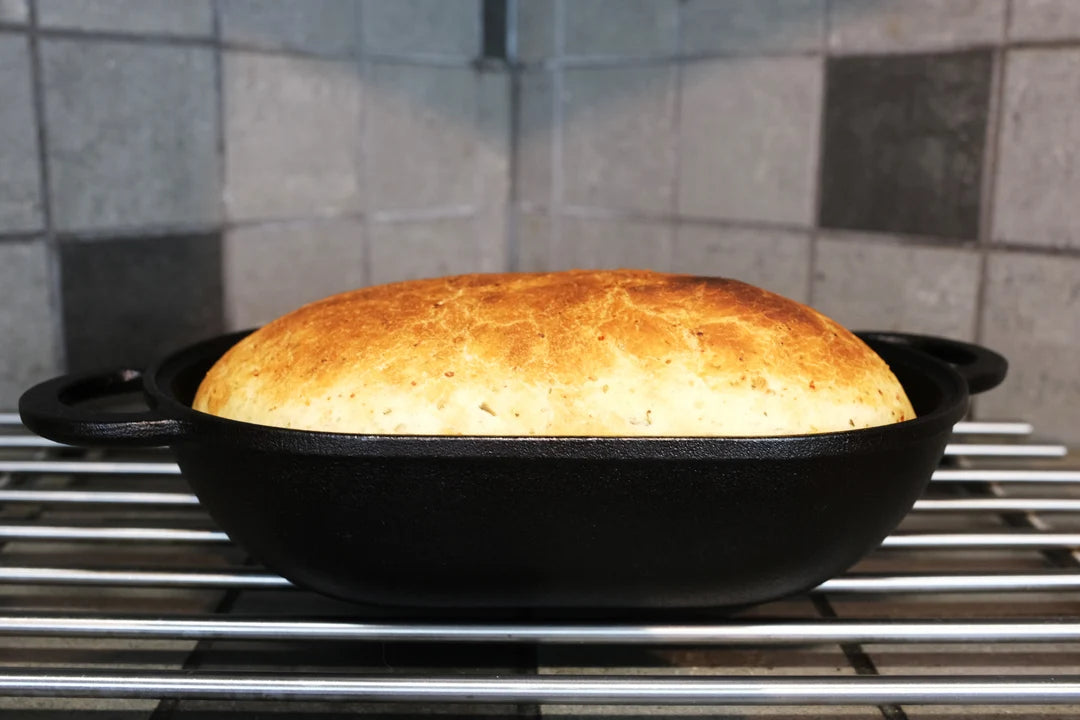 Støbejerns Bread Pan & Dutch Oven til surdej - Extra Large 2,7 l