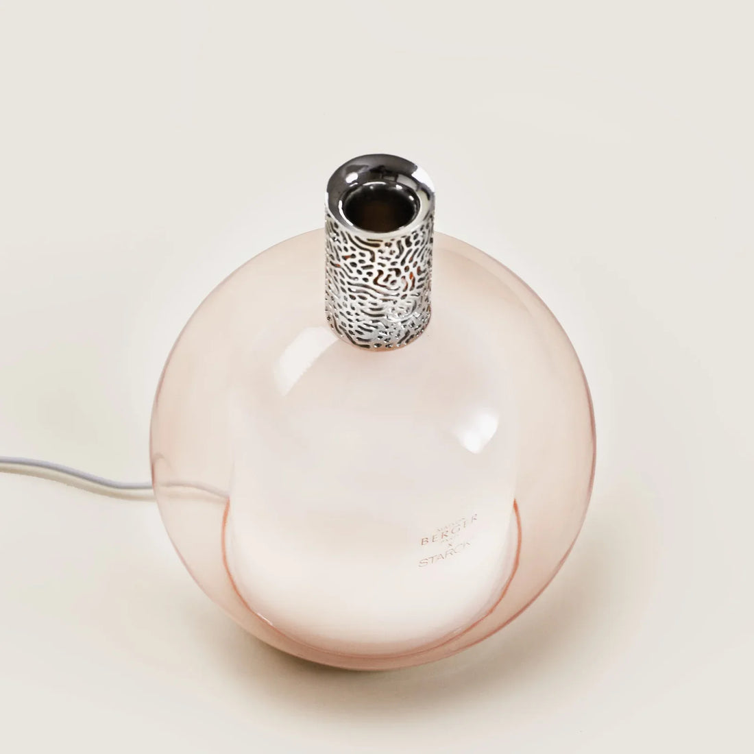 Aroma Diffuser | Rolig energi, sanselige dufte & velvære | Studio Buus