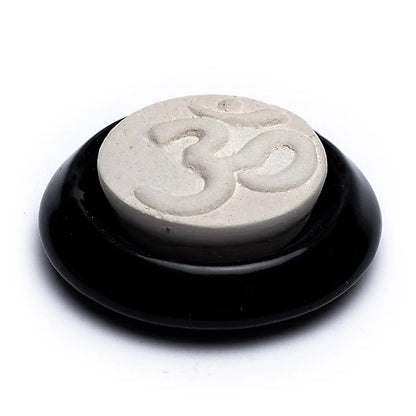 Detalje af keramisk diffuser sten med ohm motiv