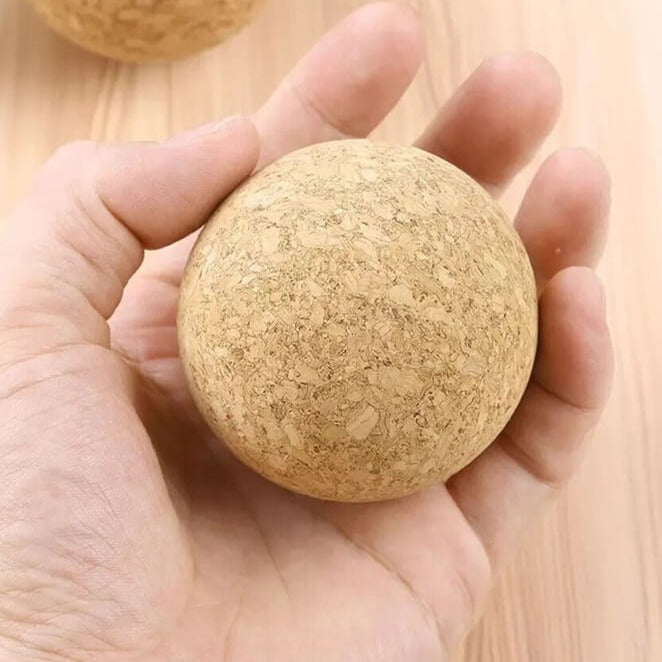 Kork massagebold i 6cm diameter til afslapning og muskelpleje