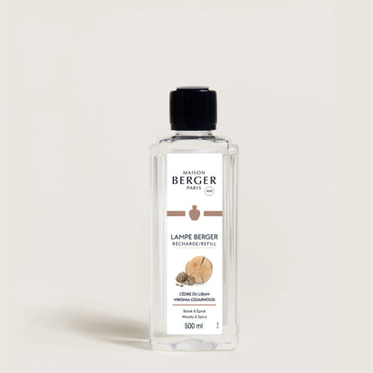 Virginia Cedarwood fra Maison Berger Paris – en klassisk og opkvikkende duft med dybe trænoter og krydret varme, perfekt til et harmonisk og afslappende indeklima.