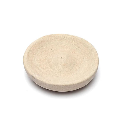 Rund sandstens holder til røgelsespinde med naturlig finish
