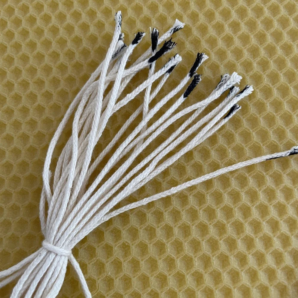 Bivoks til lys - DIY Kit med bivoksplader og snor