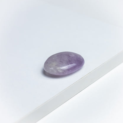 Ametyst palmsten til meditation og ro