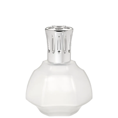 Maison Berger Haussmann duftlampe i frostet glas med sølvtop, elegant designet luftfrisker til hjemmet
