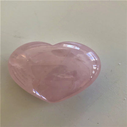 Rosenkvarts krystalhjerte, rosa krystal, spirituel healing