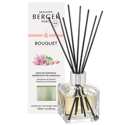 Maison Berger duftpinde med Underneath the Magnolias, Cube flakon, blomsterduft, hjemmeduft, elegant boligduft